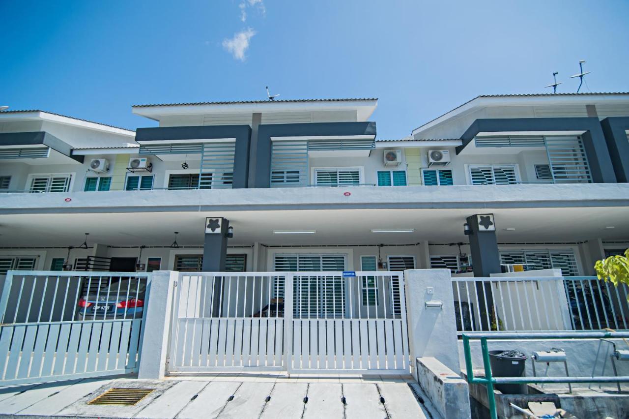 Ipoh Meru Animation Homestay By Grab A Stay Exterior photo