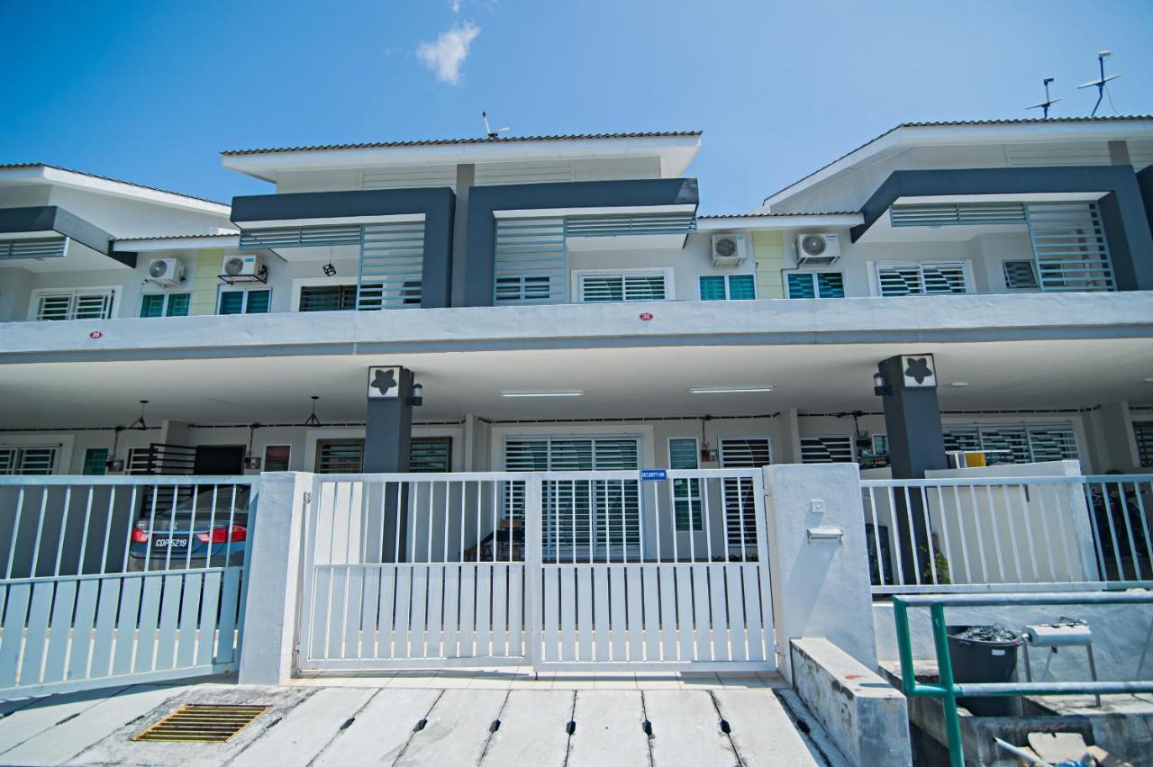 Ipoh Meru Animation Homestay By Grab A Stay Exterior photo
